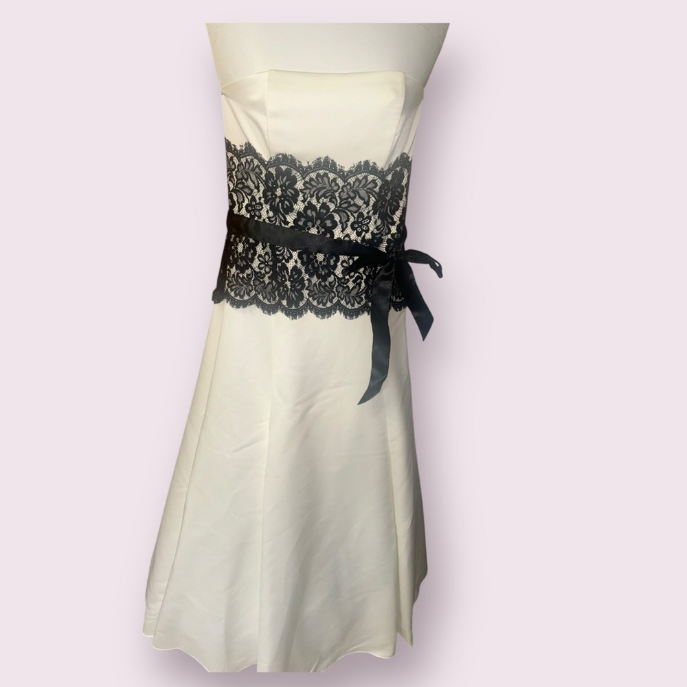 Jessica McClintock Strapless White Dress with Black Lace